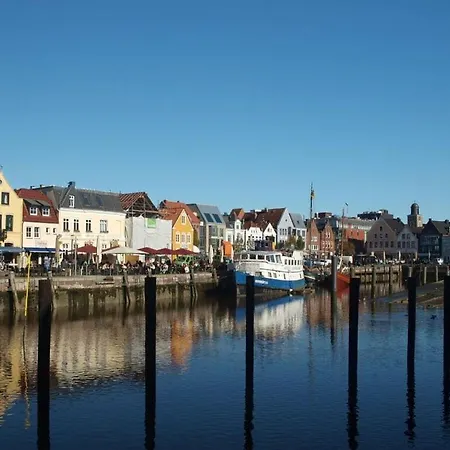 Feriehus Land Und Means 